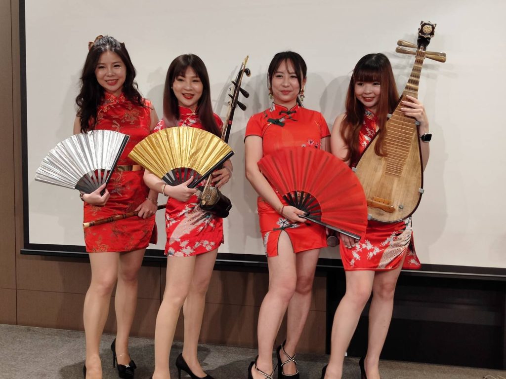 美女國樂團,女子國樂團