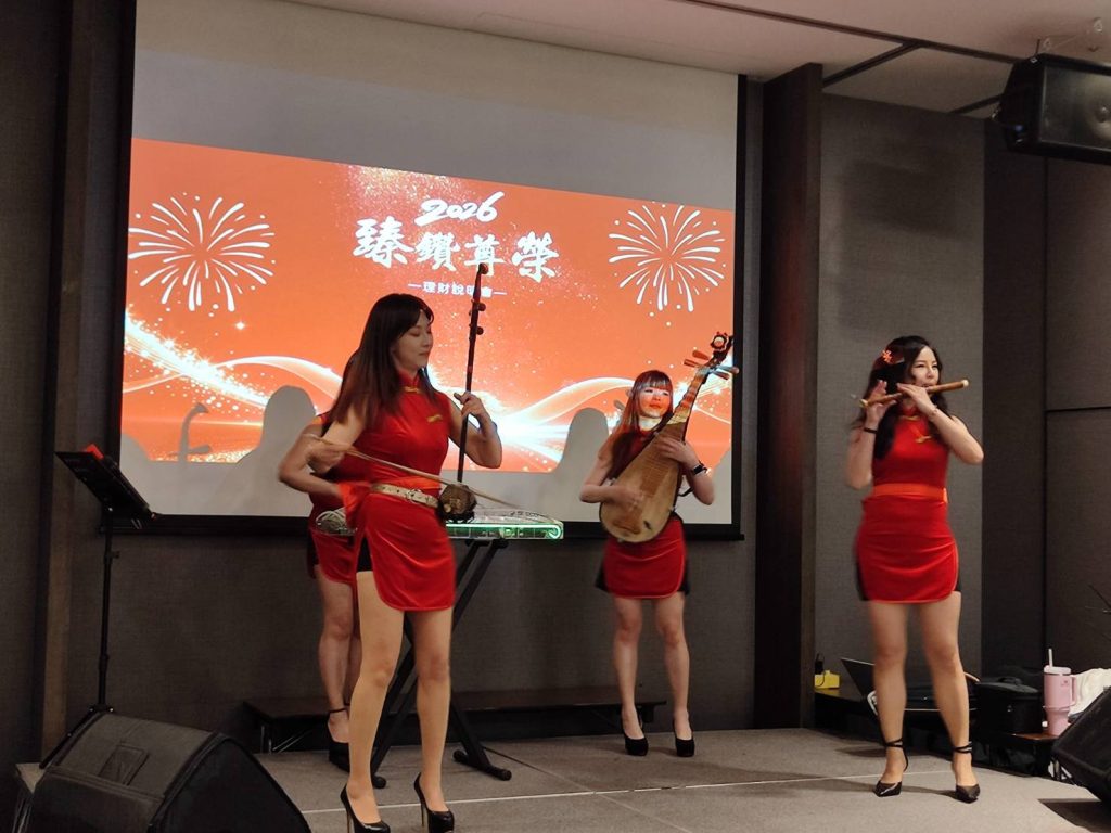 女子國樂團,美女國樂團